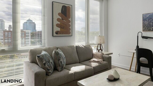 Photo - 620 Foster St Unidad 443