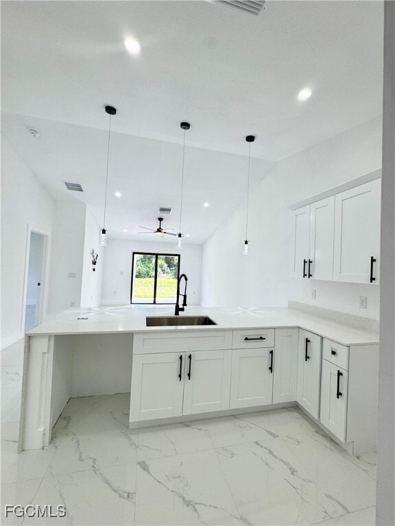 Photo - 670 Chemstrand St E