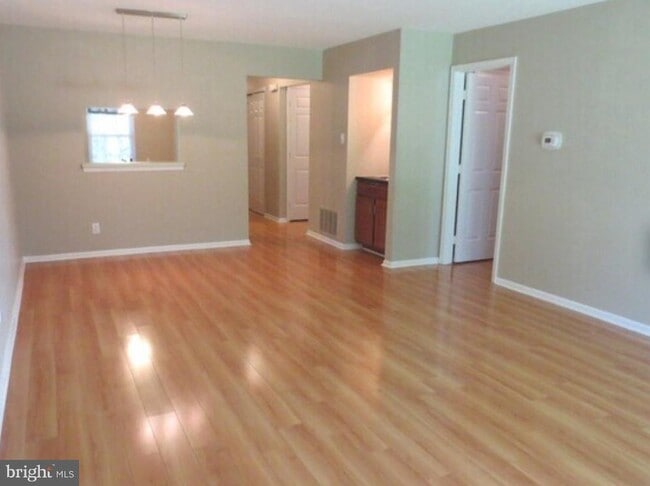 Photo - 526 Willow Turn