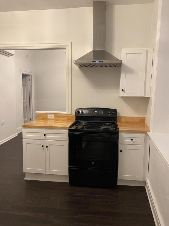 Photo - 713 Locust St