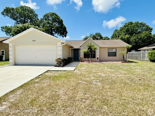 Building Photo - 895 Wandering Pine Trail Rental