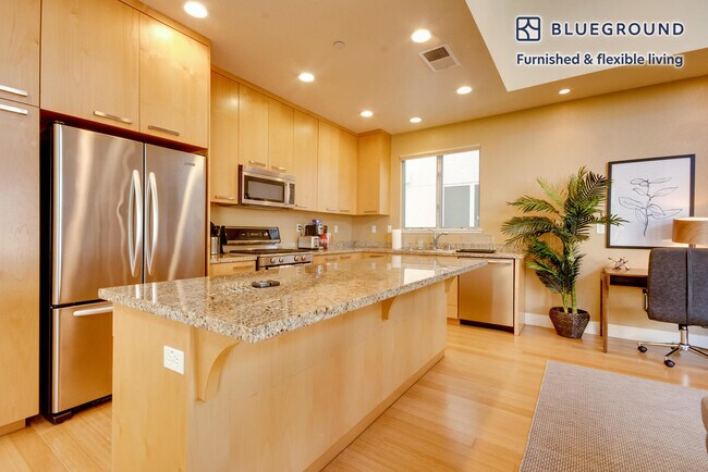 5 Heritage Pl