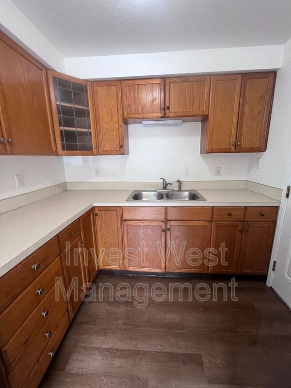 2737 H Street Condo Condo for Rent in Washougal, WA