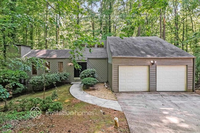 Building Photo - 3895 Rock Mill Pkwy