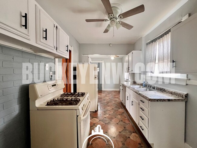 Photo - 4875 292nd St Unit #1