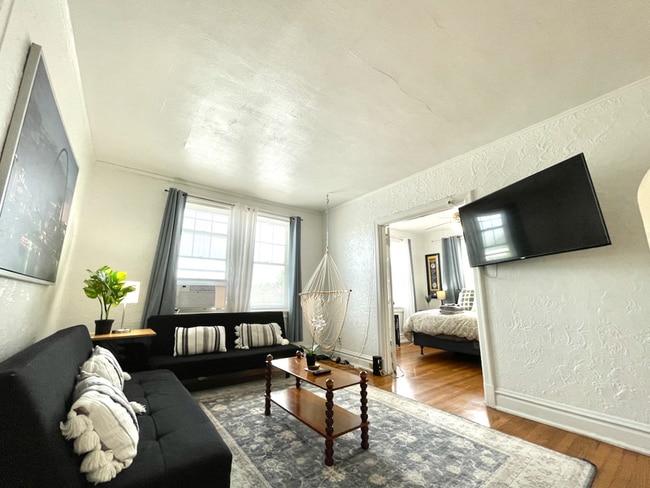 6655 Berthold Ave Unit 1S