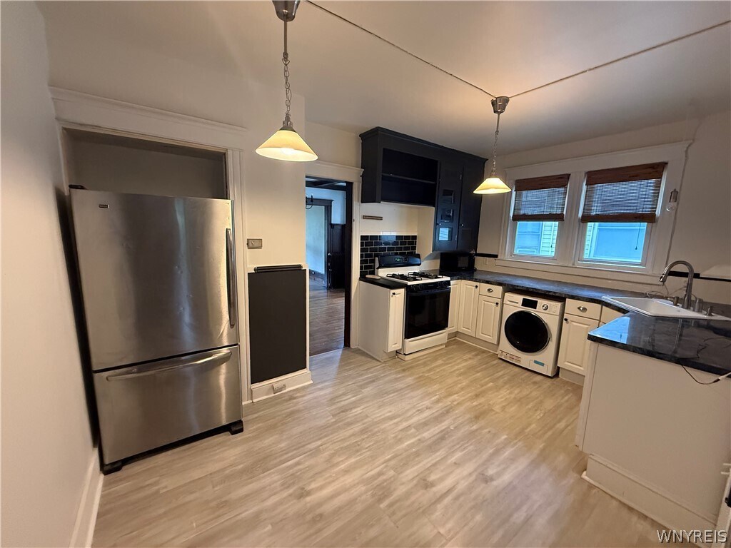 Photo - 37 Inwood Pl