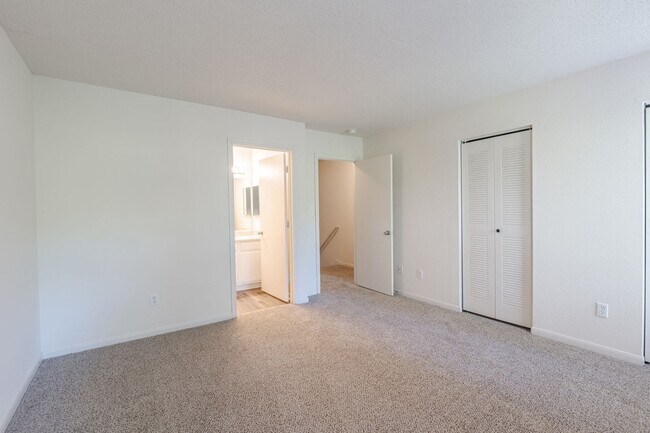 Photo - The Village at England Run Apartments