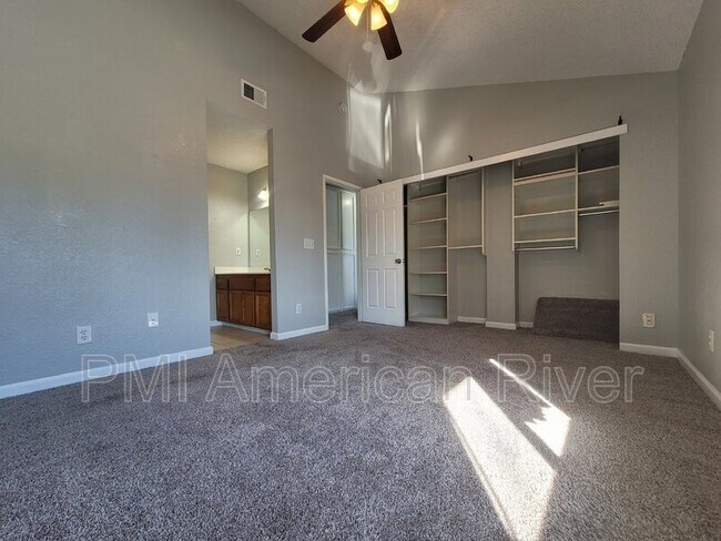 Photo - 1117 Bell St Unidad Apt 9