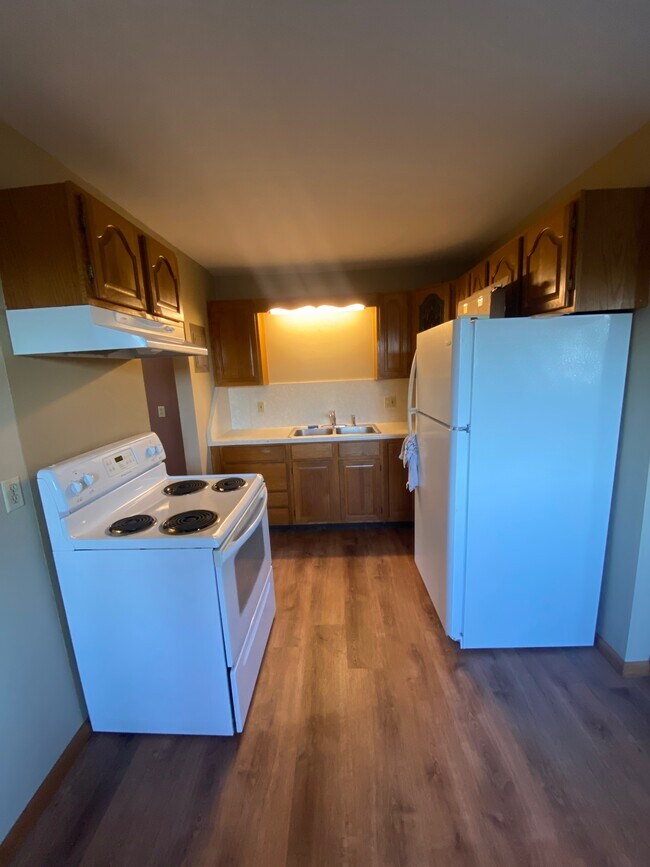 Photo - 10 Seneca Rd