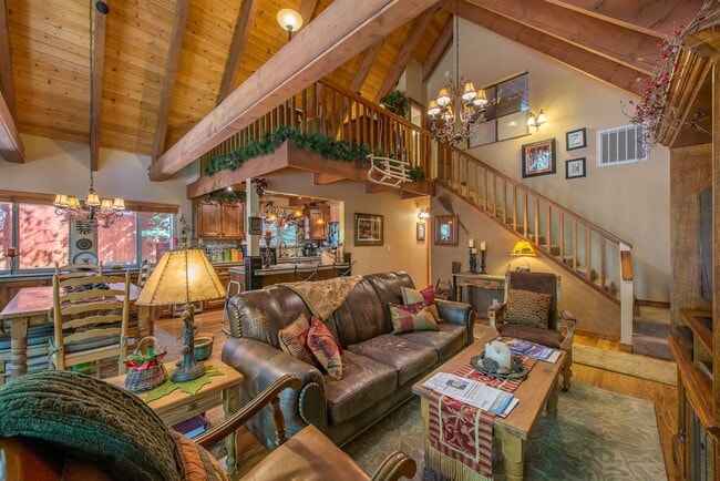 Photo - 14013 Tyrol Rd