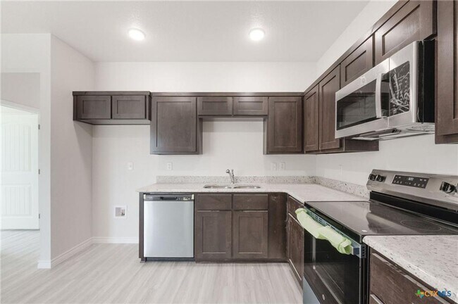 Photo - 508 Adley Ave Unit B