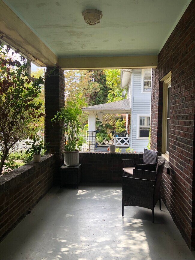 Photo - 106 Coleman Ave Unidad 2