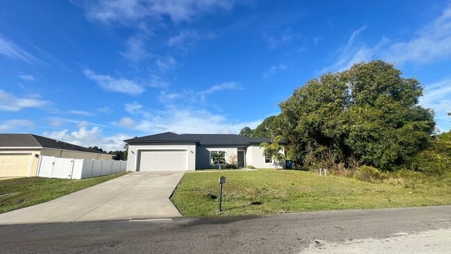 Photo - Incredible 3 Bedroom, 2 Bathroom Home in Palm Bay!!