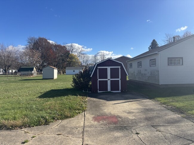 Photo - 3308 Harmont Ave NE