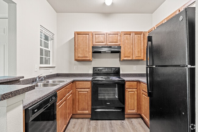 3BR, 2BR - 1,083SF - Kitchen