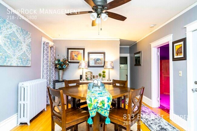 Photo - 813 E 5th St Unidad Upper