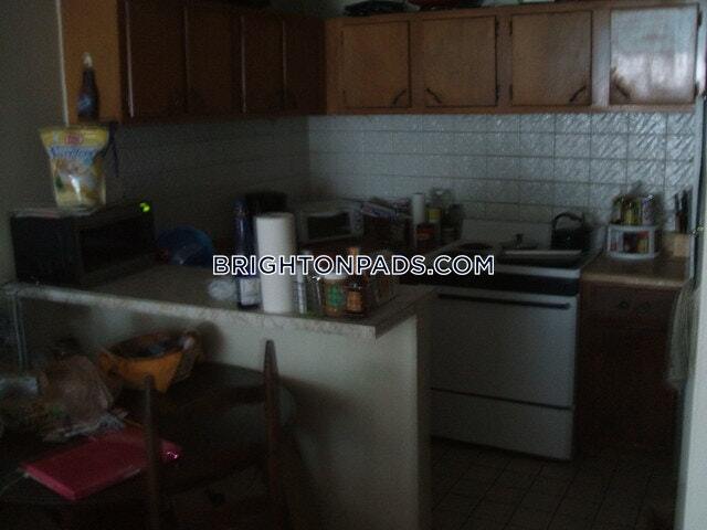 Photo - 361 Faneuil St Apartment Unit 5