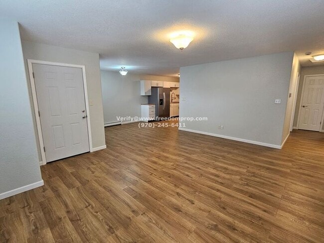 Photo - 455 David Ct