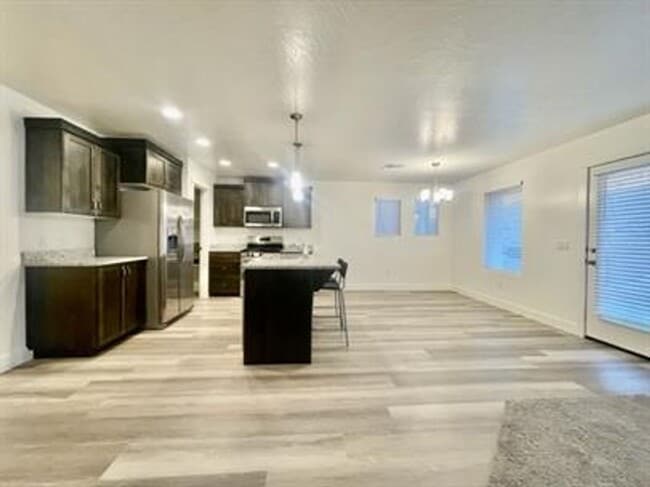 Photo - Beautiful 4-Bedroom Modern Home in St. George