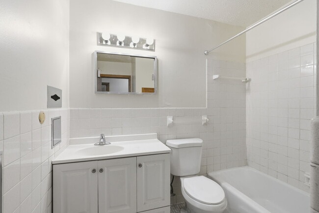 Photo - Buron Lane Apartments