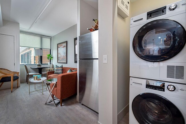 Photo - Capitol View Apartments