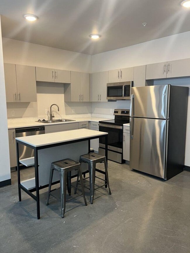 Photo - 909 Q St Unit ID1267788P