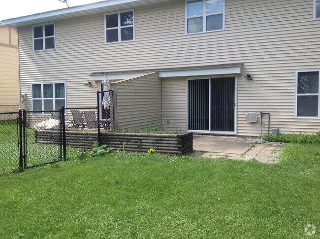 Building Photo - 1014 3rd Ave E Rental