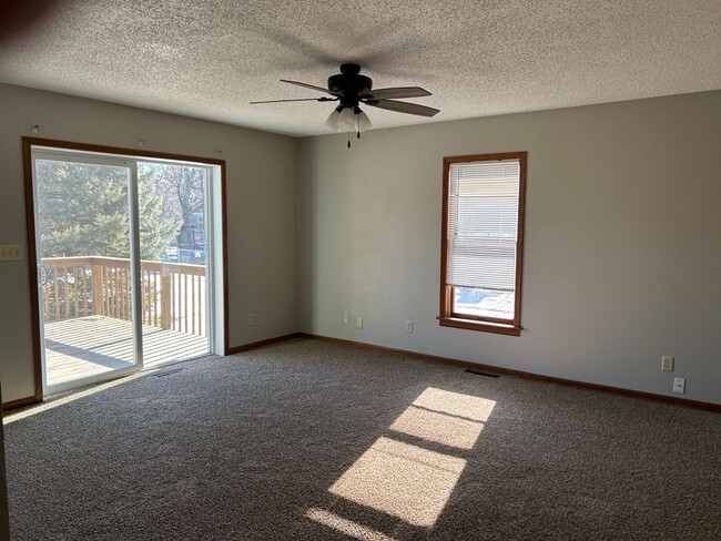 Building Photo - CASA 901/408 Unit 408