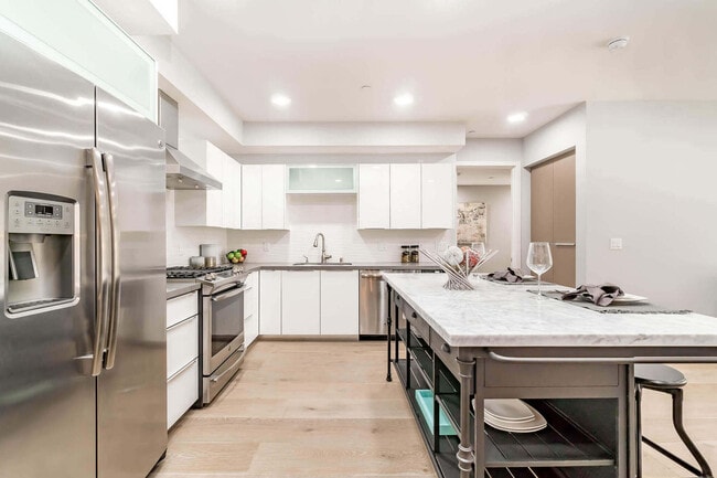 Photo - Windsor Square Villas