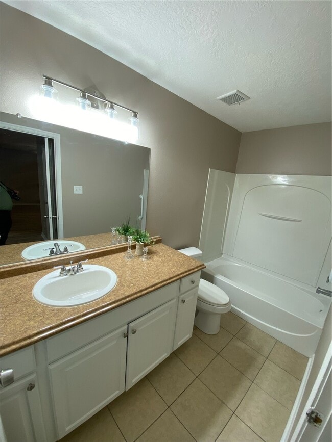 Photo - 8825 E Buffalo Cir