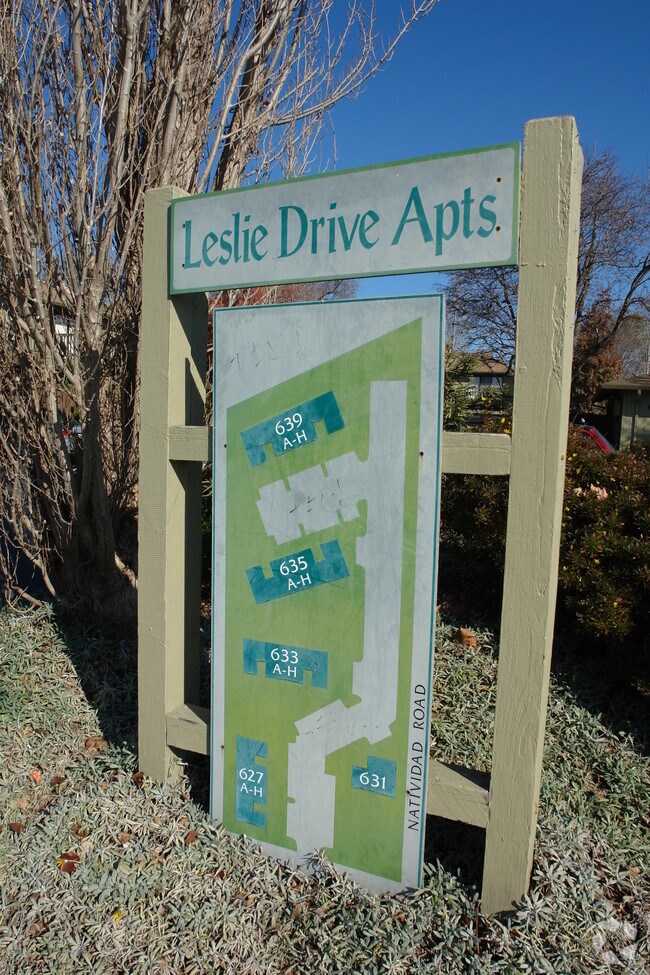 Photo - Leslie Drive Apartments
