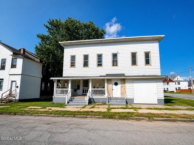 Building Photo - 127 Grand St Unit 2