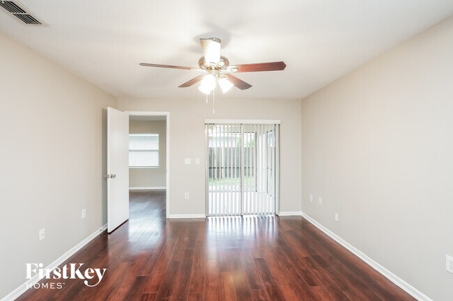 Photo - 10625 Wyndcliff Dr