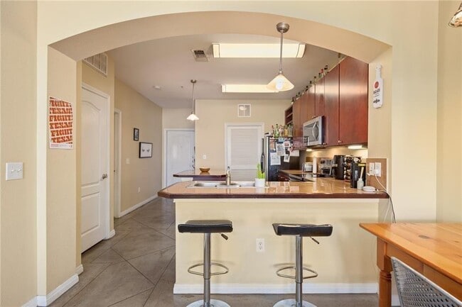 Photo - 2505 San Gabriel St Unit 402