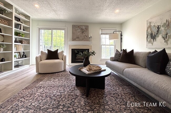 Photo - 2900 W 53rd St Unit 211