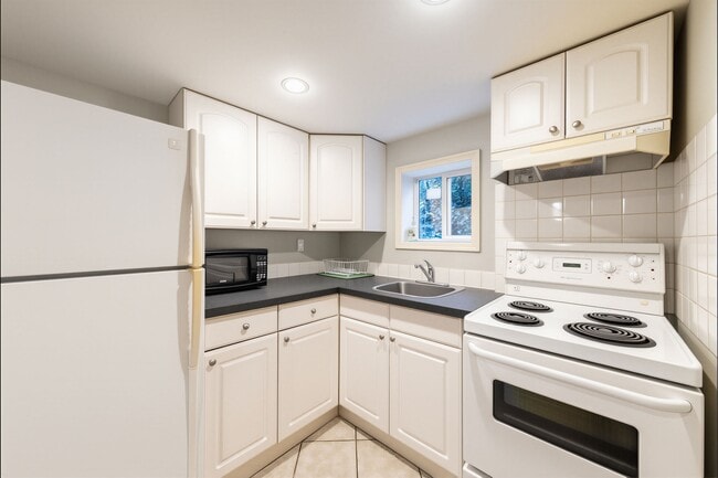 Photo - 3375 W 34th Ave