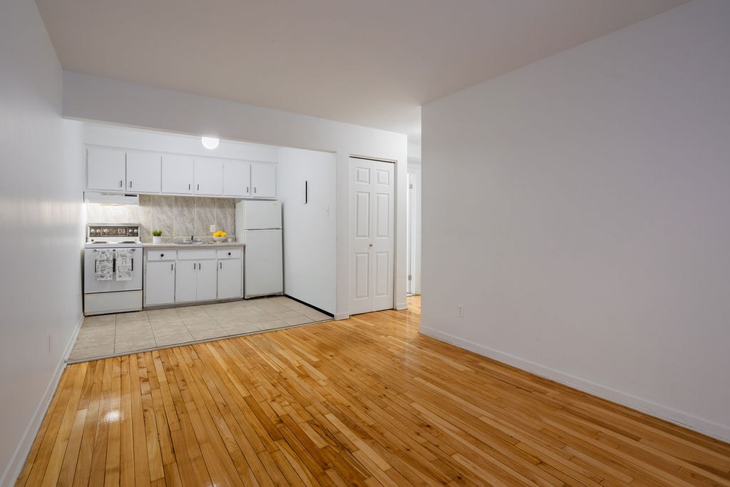 Photo - 10144 Lajeunesse