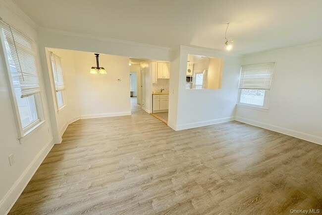 Photo - 10 Dorothy Ct