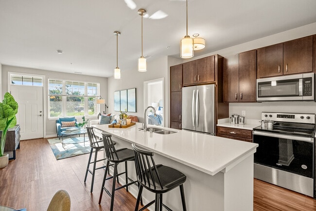 Building Photo - Seasons at Orchard Hills Rental