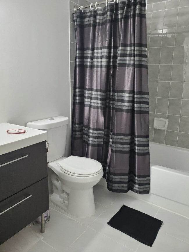 Photo - 2 BED - 2 BATH - MISSISSAUGA - CONDO Unit 709