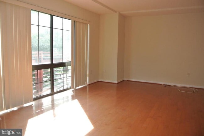 Photo - 7923 Eastern Ave NW Unit 201