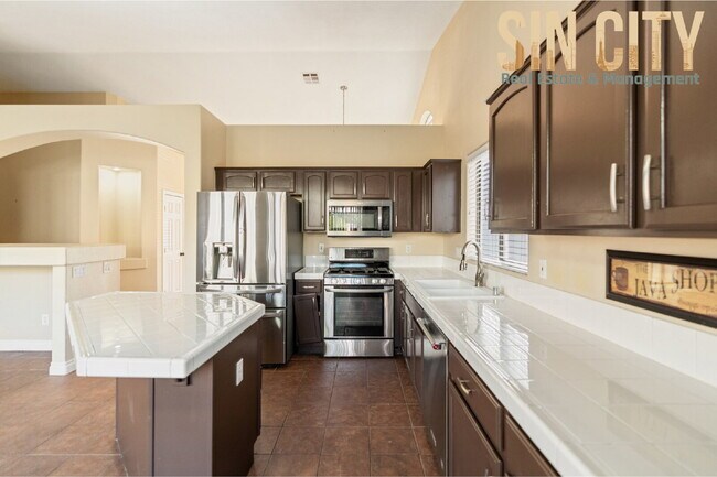 Photo - "Discover Comfort and Style: Spacious 4-Bed, 2-Bath Home in Las Vegas – 1835 Sq Ft of Inviting Li...