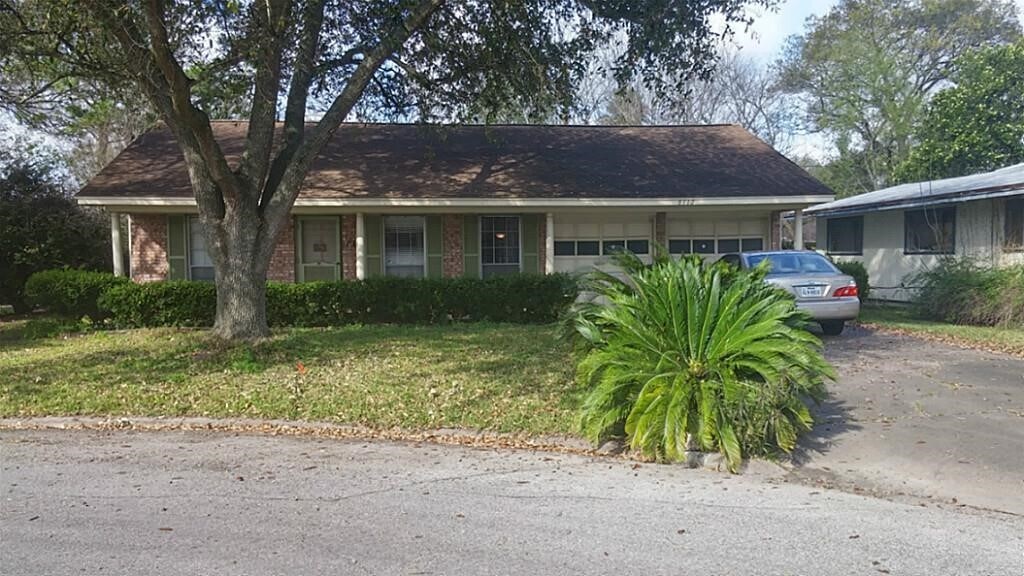 Photo - 8110 Bob White Dr