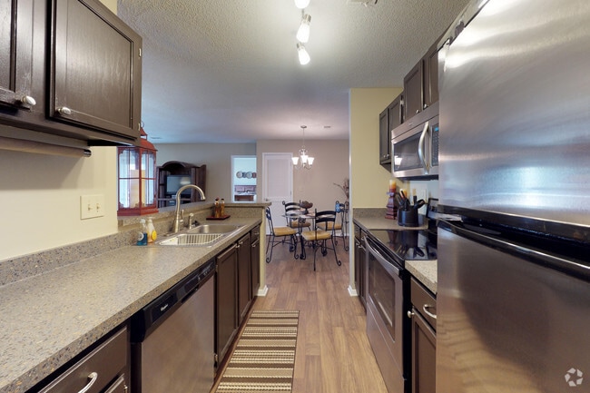 2HAB, 2BA - 1,130 ft² - The Cooper