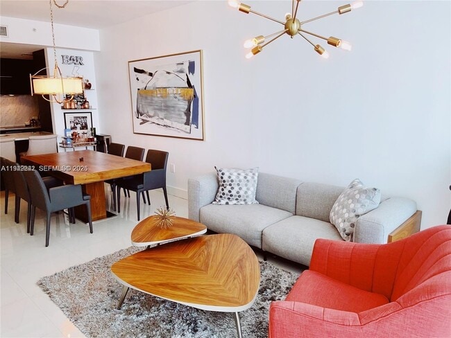 Building Photo - 900 Biscayne Blvd Unit 4410