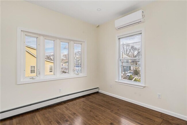 Photo - 155 Washington Ave Unit 2