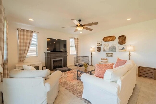 Photo - 2639 E Alida Trail