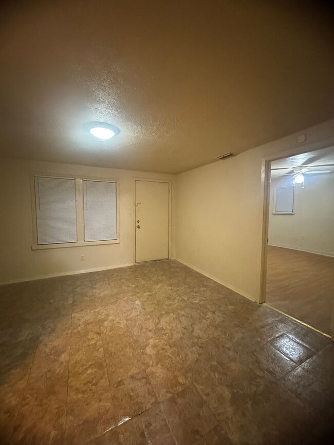 Photo - Spacious home in Clyde