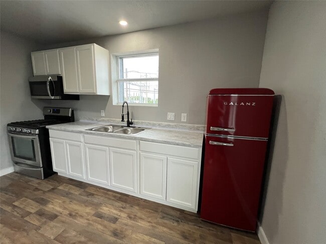 6504 Canal St Unit 3